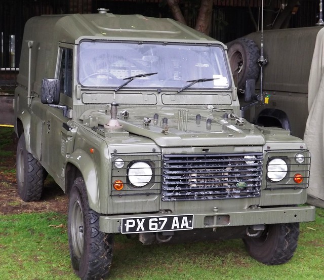 Land Rover Wolf (1) @ HAC 13-05-14
