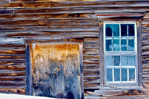 winter window nikon hiver abandonedhouse backcountry neige campagne winterlandscape d90 fenêtre paysagedhiver bâtiment maisonabandonnée