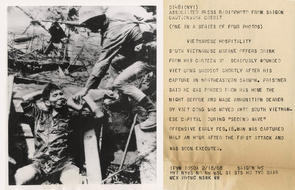 VIETNAM WAR PHOTO - VIETNAMESE HOSPITALITY SAIGON
