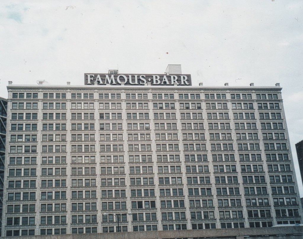 St Louis Mo ~ Famous-Barr Co ~ Old Department Store ~ Clos… | Flickr