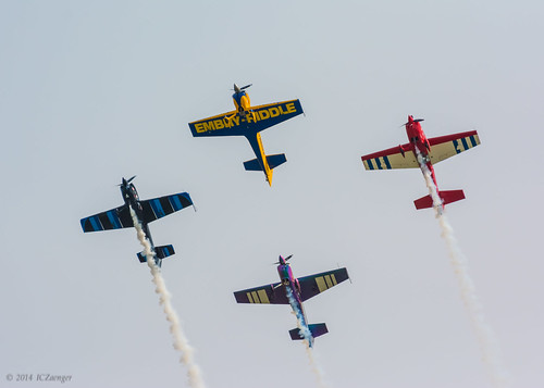 EAA Formation flying | by dizzent