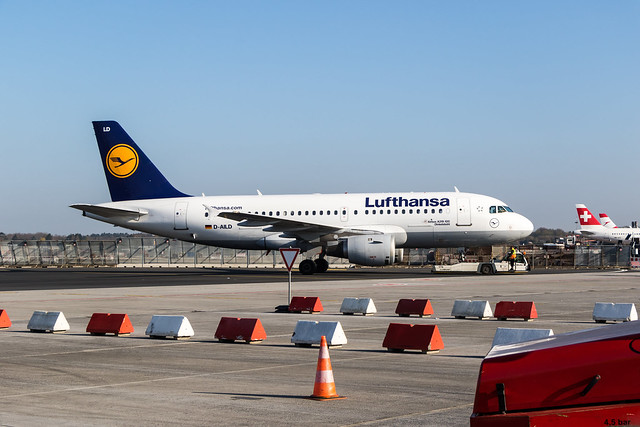 Lufthansa D-AILD