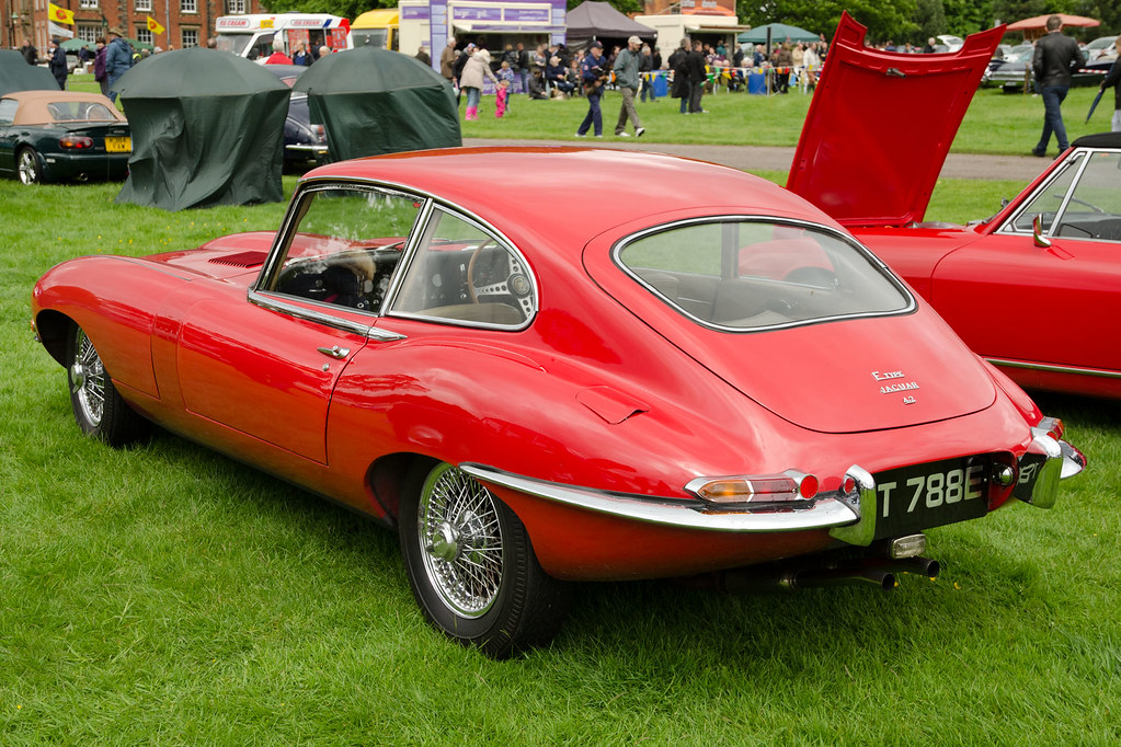 Image of Jaguar E-Type FHC Series 1 (1967)