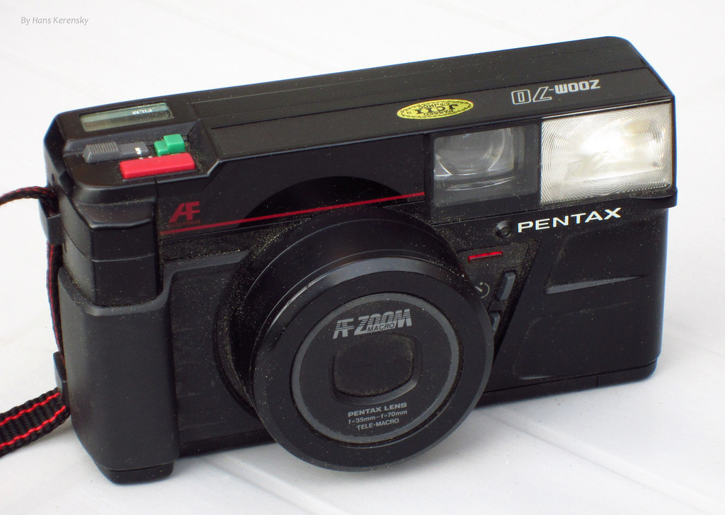 Lens 35-70 mm Tele-Macro Working Film Camera. Film Camera Pentax Pentax Zoom 70-S Point and Shot Camera
