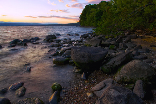 sunset newyork clouds river evening stones shoreline peaceful shore hudson riverbank