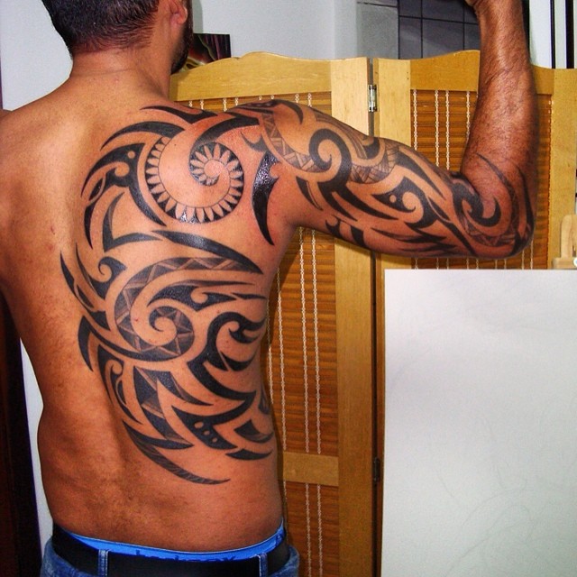 Isso é um tribal kk Trust Tattoo Beto #tribal #tattoo #tat… | Flickr