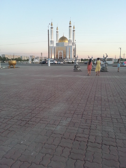 Nur Ghasyr mosque