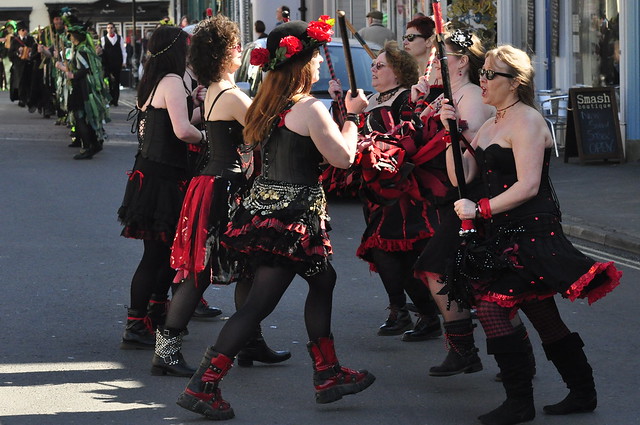 Dancing in the street - The Raving Maes