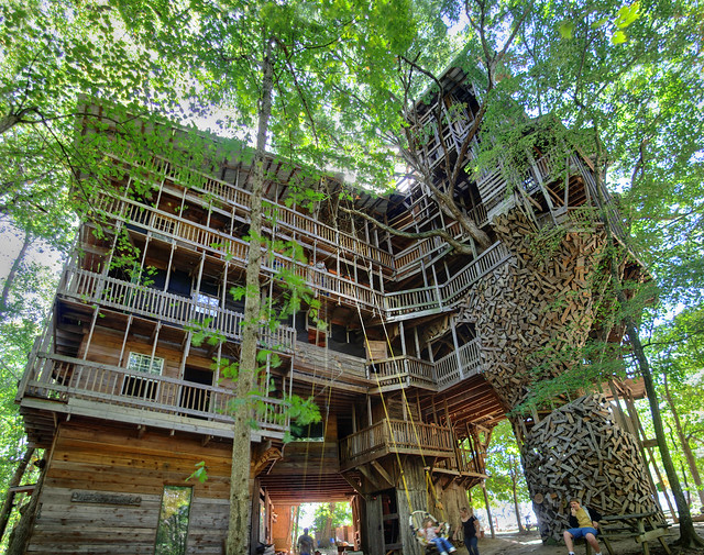 Minister's Tree House, Crossville, Cumberland County, Tennessee 1