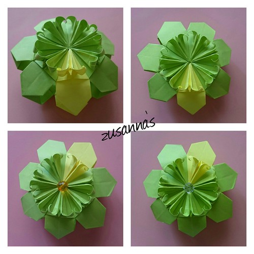 #origami #flower #kusudama #papercraft #hobby | by Zusanna Woe