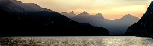 sunset lake mountains alps schweiz switzerland see abend sonnenuntergang suisse ostschweiz berge dämmerung alpen svizzera walensee abendlicht walenstadt
