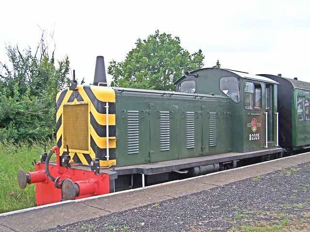 D2325 Drewery Class 04 locomotive (5)