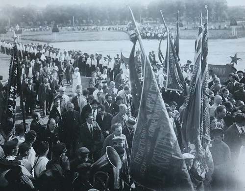 "On the Field of Mars", Petrograd [17th July 1920] | by The Graduate Institute, Geneva