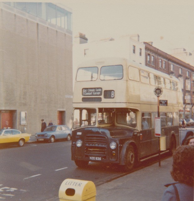 CIE Dublin bus, Leyland Titan PD3A/6 NZE 635 (R926), Dublin city centre c1979