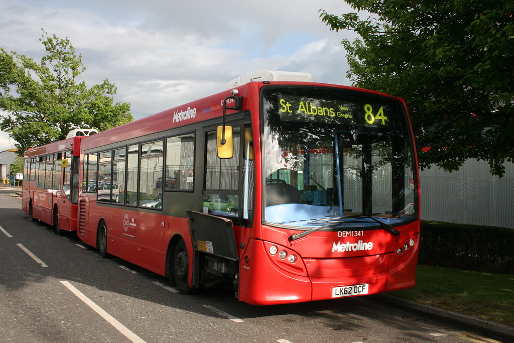 Автобус 84г