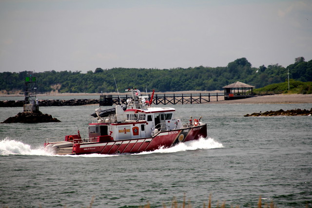 Boston Fire Department Boat off Lovells Island, July 9, 2014