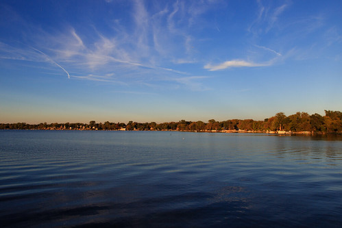 Lake by StephanExposE, michigan usa novi stephanexpose canon 600d 1635mm 1635mmf28liiusm extérieur ville city étatunis lake