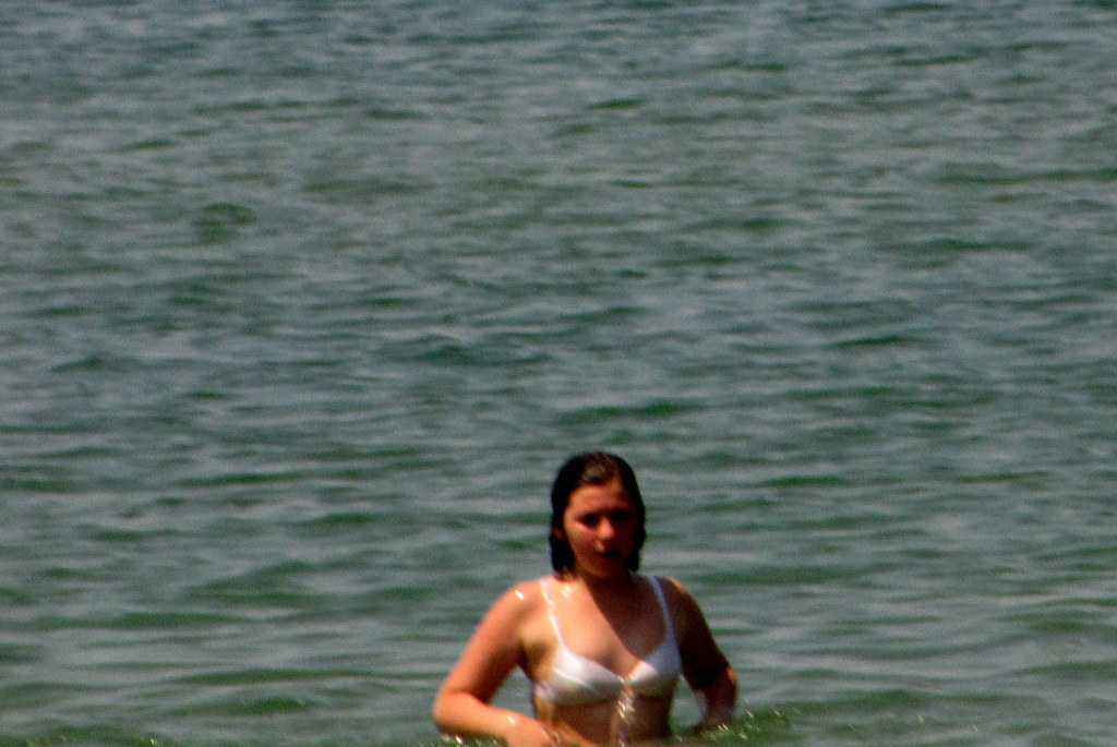 2011 - 07 - 10 - Albanian lady swimming in her bra
