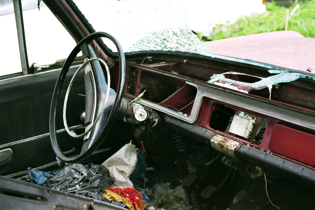 person Usual Money lending Fiat 125p 1300 interior | Olympus OM-2n Olympus F.Zuiko AUTO… | Flickr