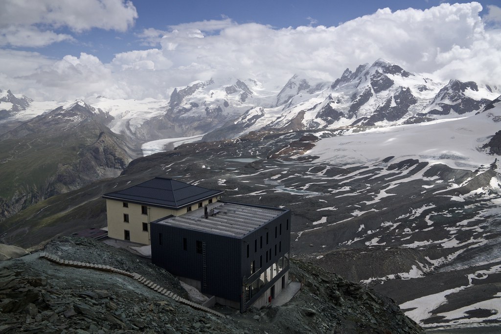 The Hörnli Hut in Context