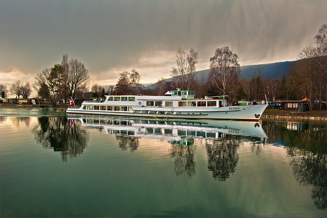 I will sail this ship 2.The Berna on the Thielle Canal. Le Berna sur le canal de la Thielle . No. 3983.
