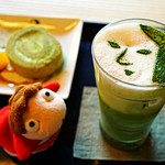 (Summer Version) Ponyo at Yojiya Cafe (よーじやカフェ) in Kyoto Japan