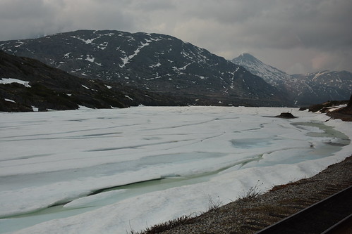 railroad lake canada ice alaska nikon britishcolumbia rail skagway whitepass 2014 summitlake whitepassandyukonroute nikongp1 nikond7100