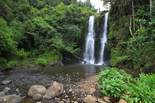 Kinukamori Falls