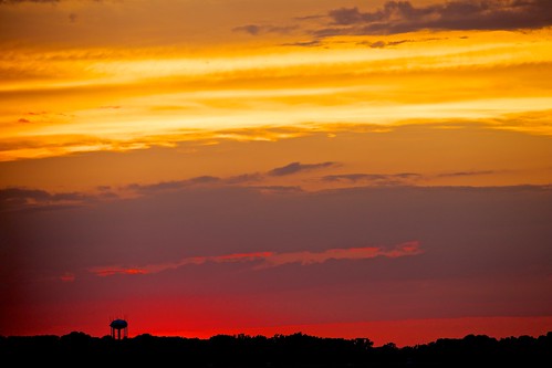 sunset orange clouds golden watertower reds arlingtonva canonef70200mmf28lis