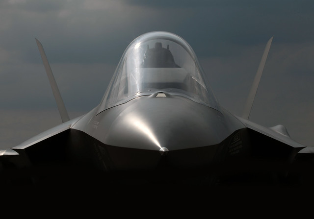 Lockheed Martin F-35 Lightning II #Explored#☺