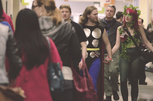 may092014 2014 2014inphotos 55mm300mm ottawa ontario canada nikon d7000 nikond7000 cosplay characters comicon crowd people candid poisonivy thor comics dressup ottawacomicon group cluster portrait candidphotography ivy bokeh flashfix flashfixphotography