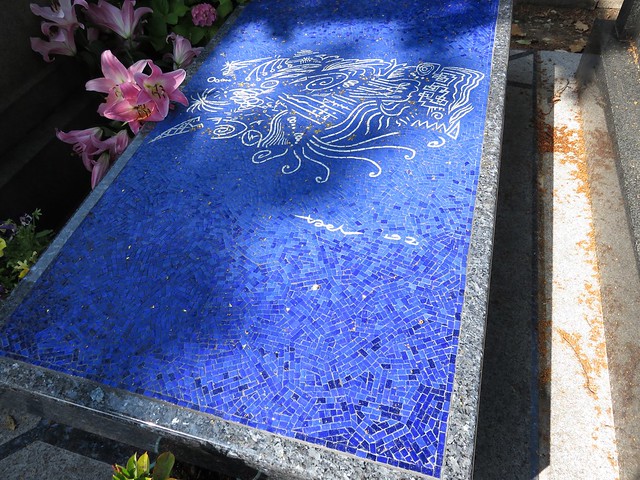 Blue grave at Cimetière du Montparnasse