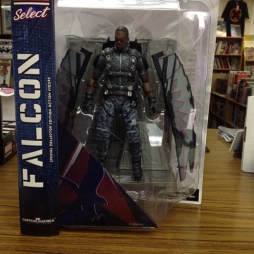 Marvel Select Falcon action figure comes out tomorrow! This is a great looking figure from the hit movie Captain America: The Winter Soldier!! Rad looking figure!! #newcomicswednesday #fantasycomics #falcon #captainamerica #marvelcomics #marvelselect #act | by fantasycomics2595