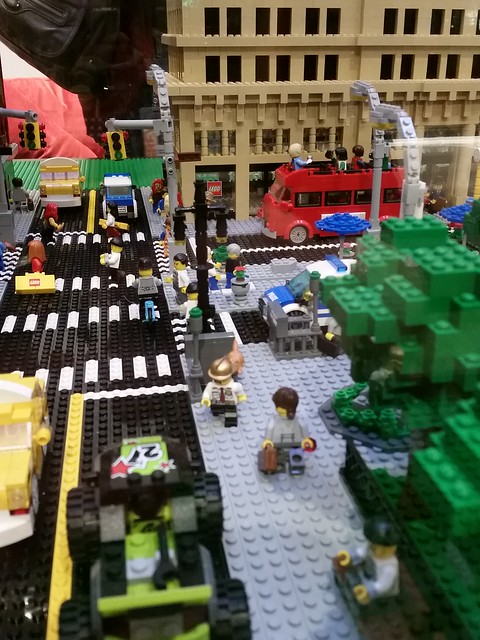 NYC Flatiron Lego Store