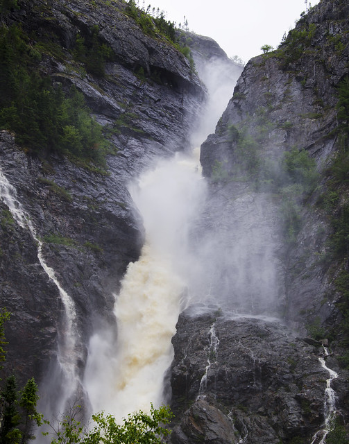 Rattling Brook Falls