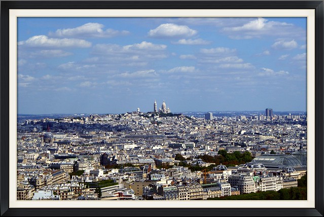 Paris, viewing direction Montmartre