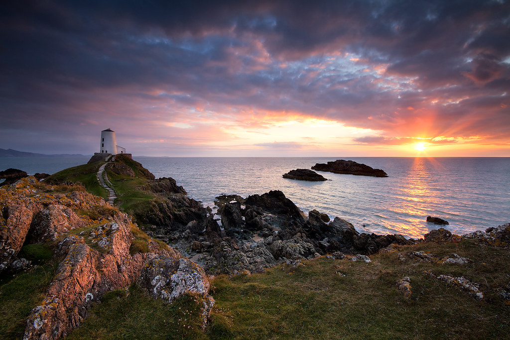 Twr Mawr | Over to Anglesey and Llanddwyn Island for tonight… | Flickr