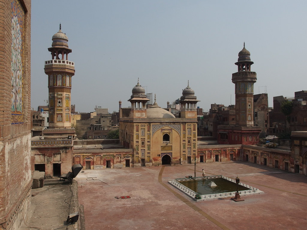 Wazir Khan Masjid @ Walled City @ Lahore | Guilhem Vellut | Flickr