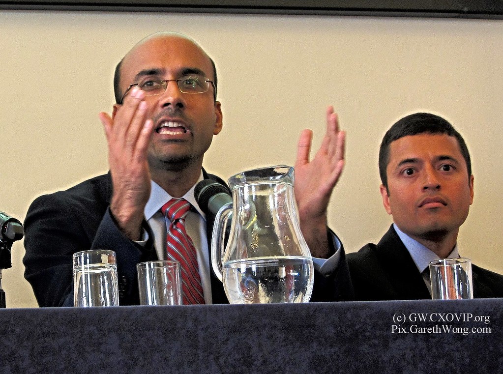 Professors Atif Mian and Amir Sufi - authors of House of Debt, IMG_1361 @ProfSufi @AtifRMian by garethwong
