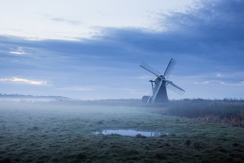 mist reflection wet windmill fog sunrise reeds suffolk norfolk dew bluehour broads windpump herringfleet