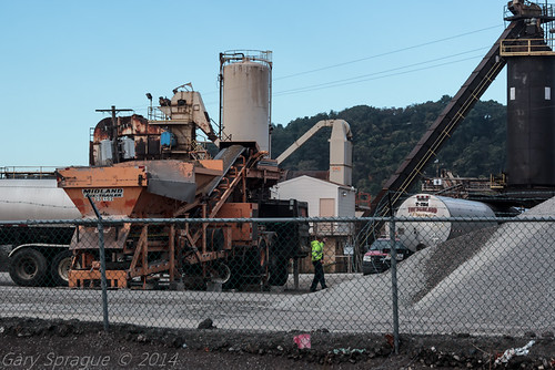 Hanson Aggregates by G.Sprague1, Youngblood Paving mixing black top on sightlandscape unitedstates pennsylvania explorer pa newkensin