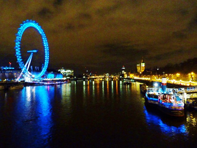 The London Eye (The Millennium Wheel) & River Thames at Night, Central London @ 4 April 2014