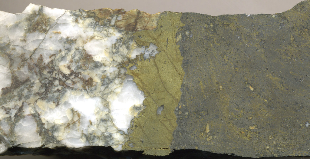 Chalcopyrite-pyrite-tetrahedrite-quartz-siderite hydrothermal vein rock (Warbonnet Vein, San Juan Volcanic Field, mid-Tertiary; Creede Mining District, San Juan Mountains, Colorado, USA)