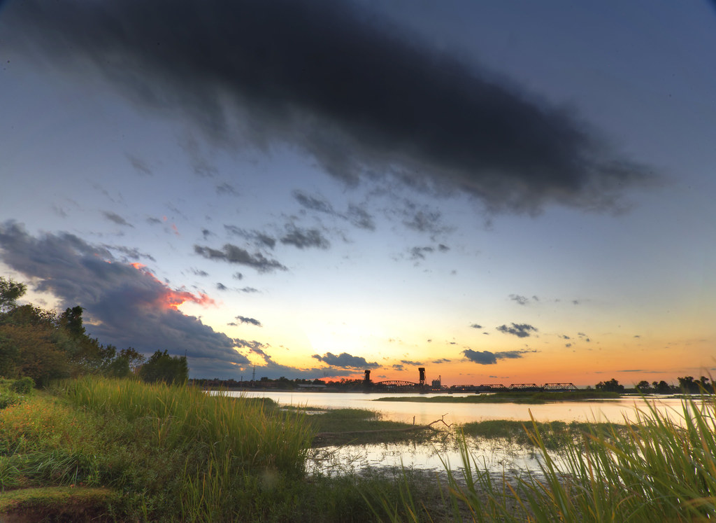 Uss Decatur Sunset Decatur Sunset | Not more that 5 minutes before I screeched … | Flickr