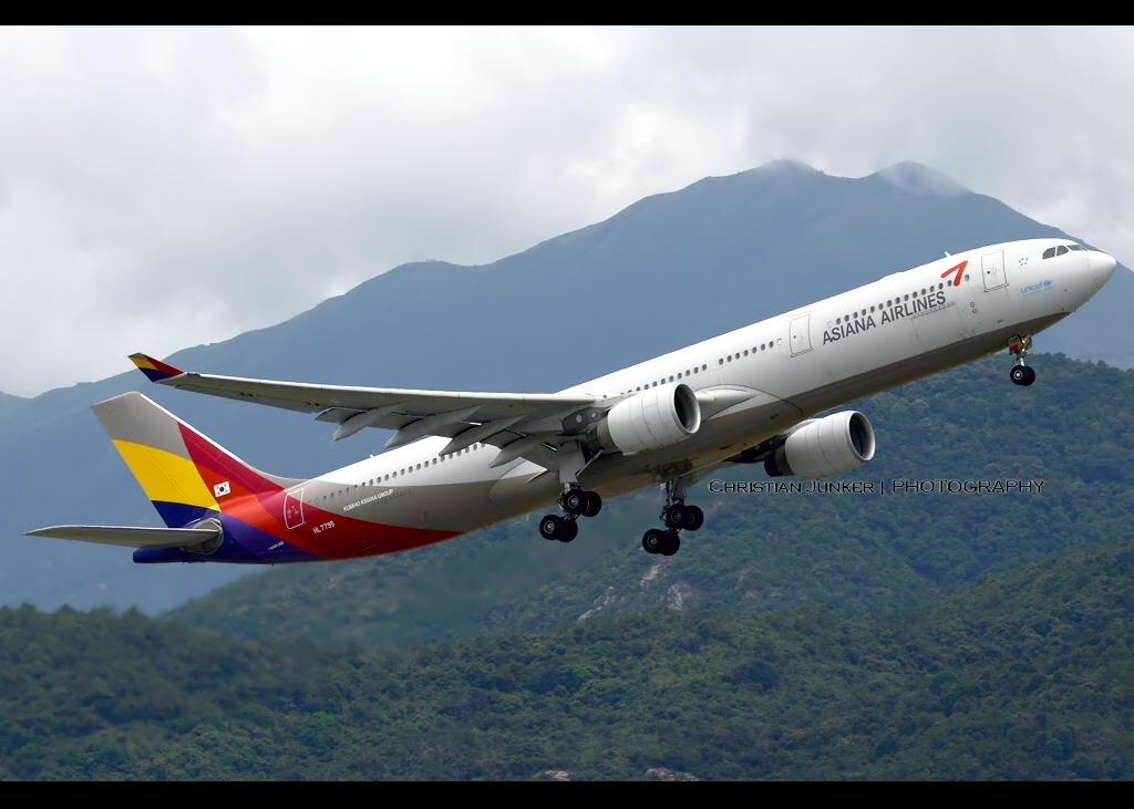 A330-300 | Asiana Airlines | HL7795 | VHHH