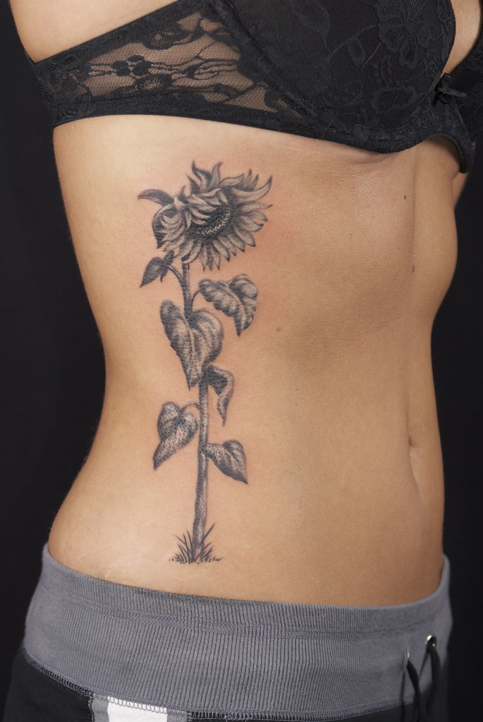 Sunflower on Melissa's ribs. | Independent Tattoo | Flickr