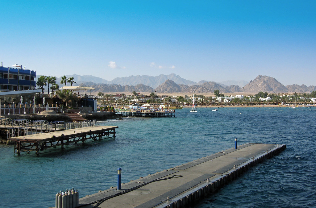 Na'ama Bay Dive Boat Jetty | Sharm el-Sheikh, Na'ama Bay | Flickr
