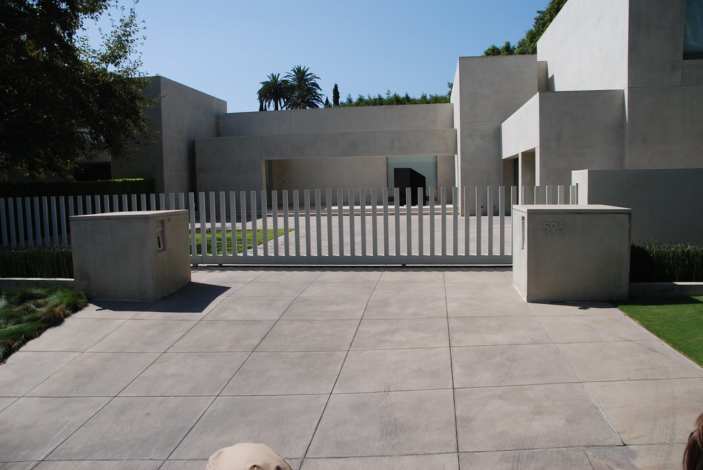Hollywood: House of Keanu Reeves.