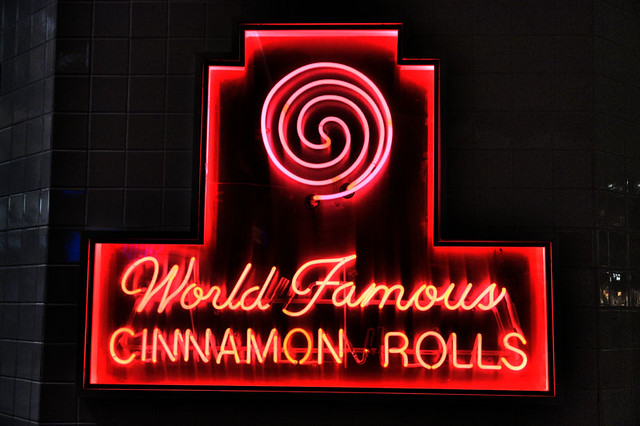 Neon Sign - World Famous Cinnamon Rolls