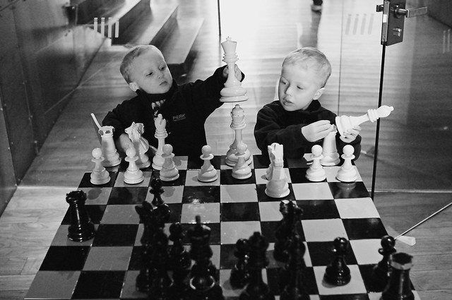Brotherly game of chess